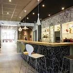 Ibis Centre Hotel
