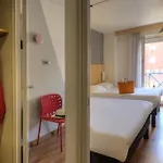 Ibis Centre Hotel