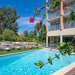 Hotel Ibis Centre 3*