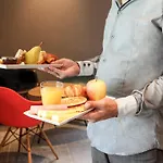 Ibis Centre 3*