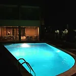 Hotel Ibis Centre 3*