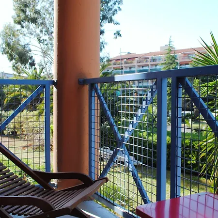 Ibis Centre 3*
