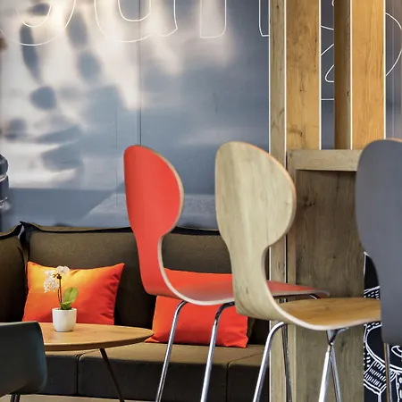 Ξενοδοχείο Ibis Centre 3*