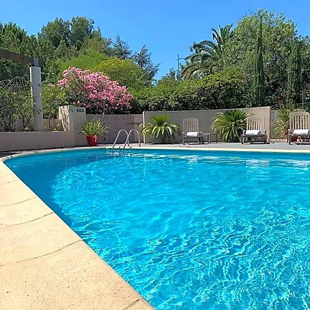 Ibis Centre Hotel Hyeres