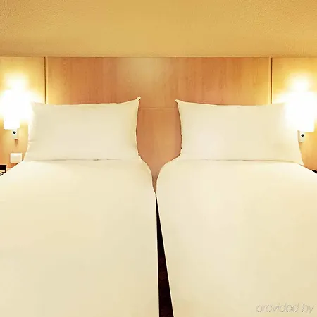 ホテル Ibis Centre イエール
