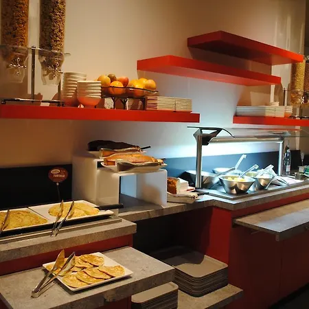 Ibis Centre 3* Hyères