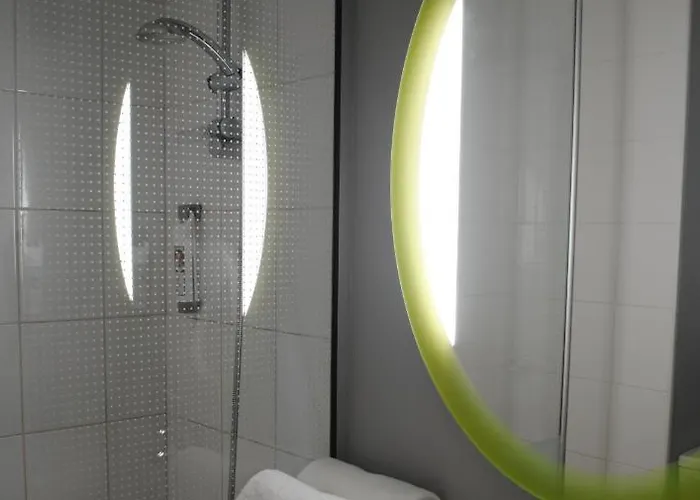 Ibis Centre מלון 3*