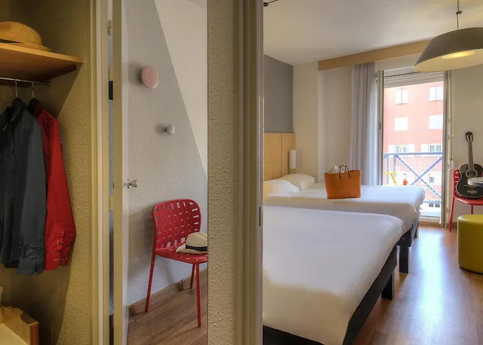 Ibis Centre מלון