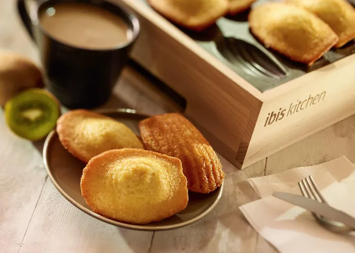 Ibis Centre 3* הייר