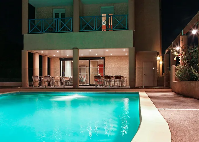 Ibis Centre מלון 3*