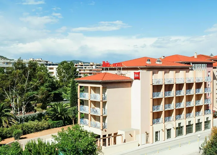 Ibis Centre מלון