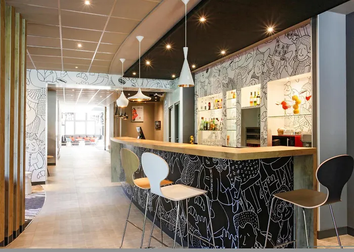 Ibis Centre מלון